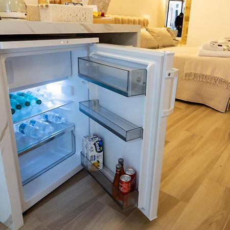 Carola Luxury Room Bari Eksteriør billede