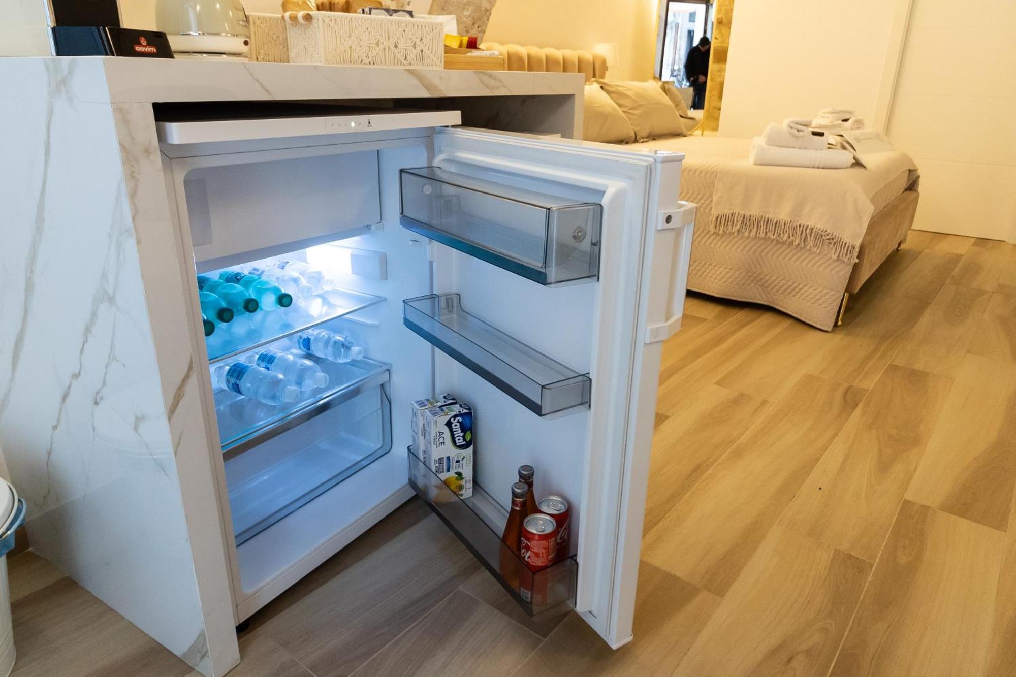 Carola Luxury Room Bari Eksteriør billede